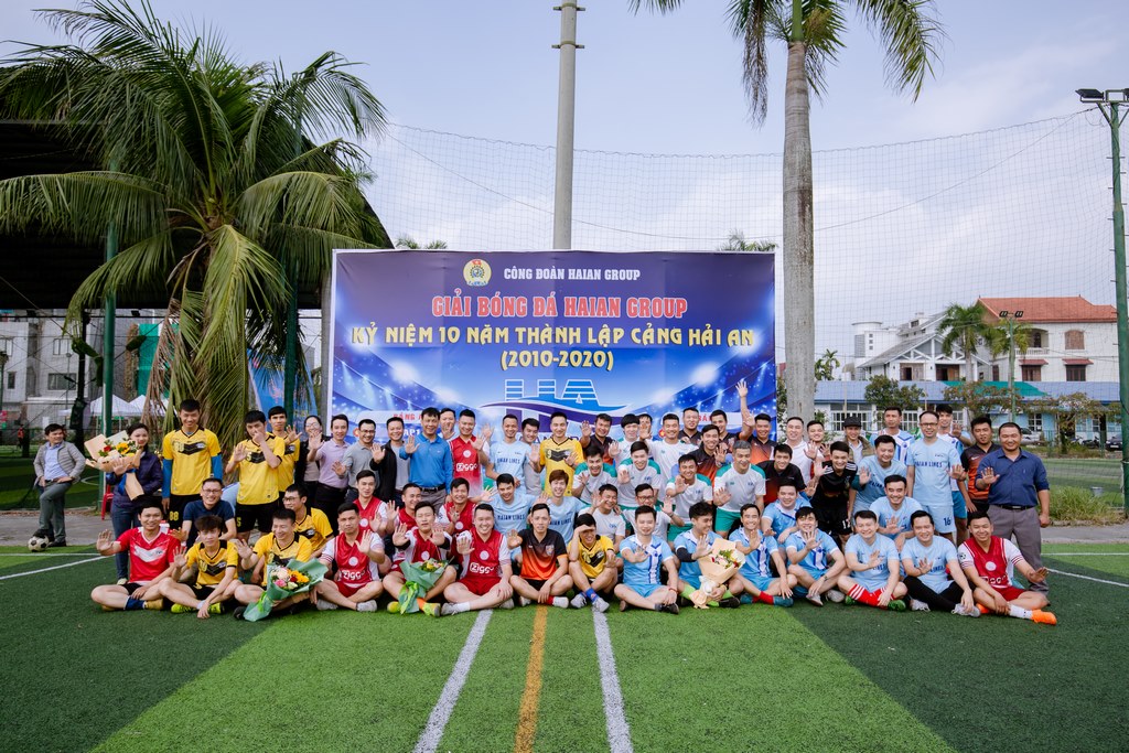 Giải bóng đá chào mừng kỷ niệm 10 năm thành lập Cảng Hải An 